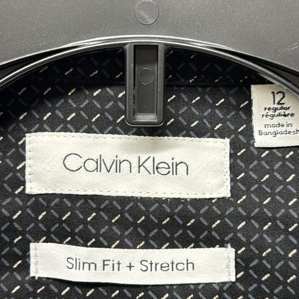 Calvin Klein Slim Fit + Stretch - Picture 3 of 4